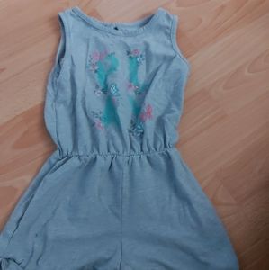 Girls cloths 2T - 3/4T